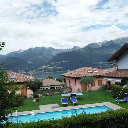 Vila Aurora With Pool Colico